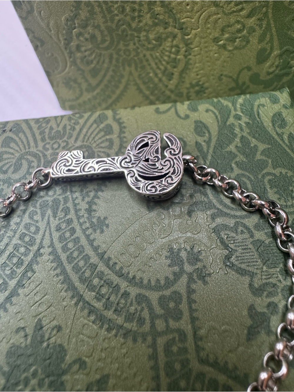 Gucci Silver Key Charm Bracelet - Silver - Picture 3 of 10